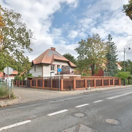 Dom & House - Elen Appartement