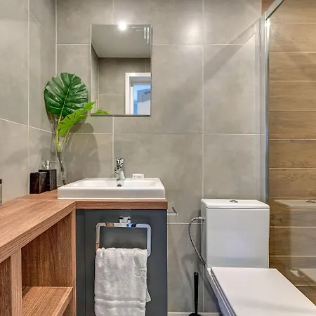 Dom & House - Elen *